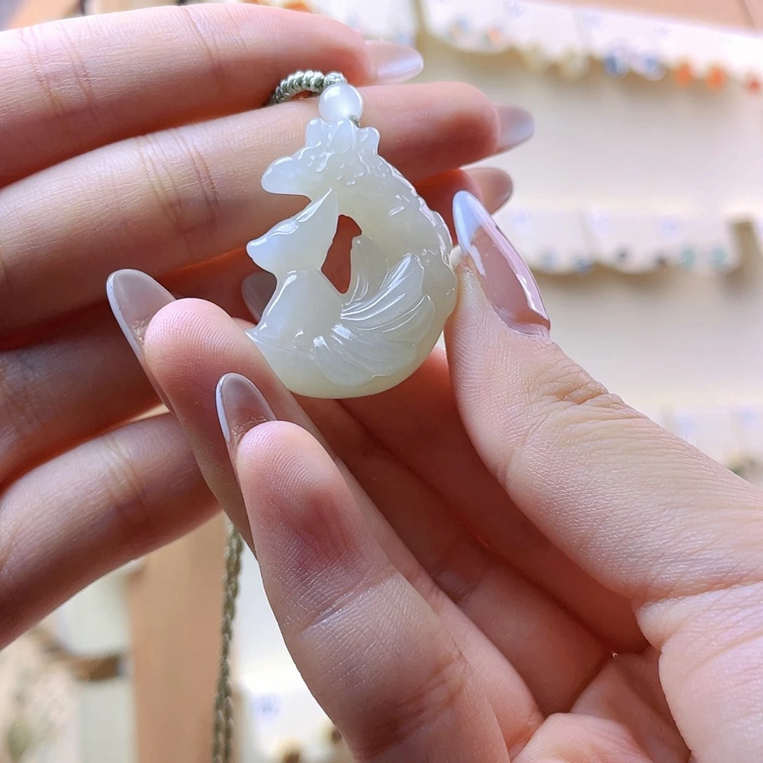 笙***晓和田玉未镶嵌吊坠(赠链)