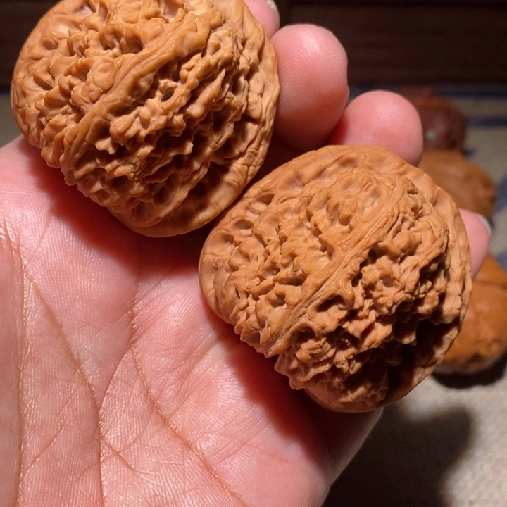 文玩核桃把件47*47高炮南疆