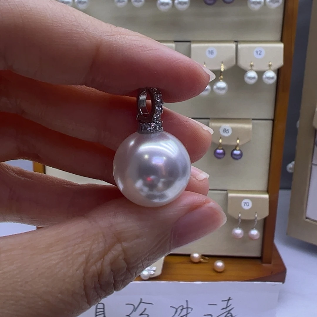 颈饰未镶嵌淡水珍珠