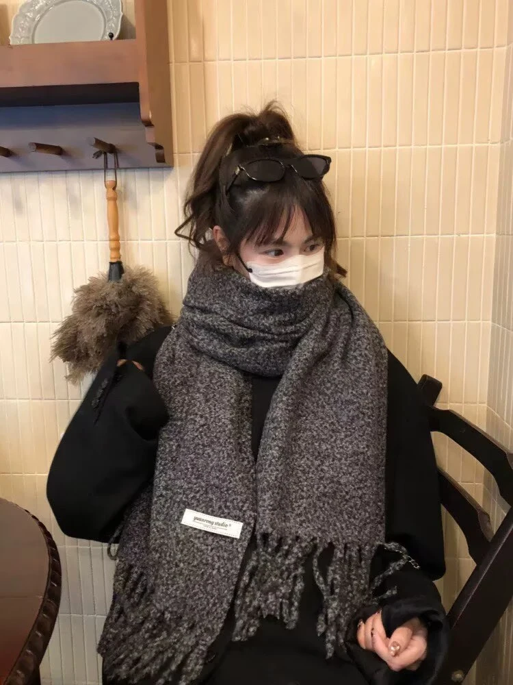 韩系氛围感灰色围巾女2025新款秋冬加厚保暖时尚百搭围脖披肩两用