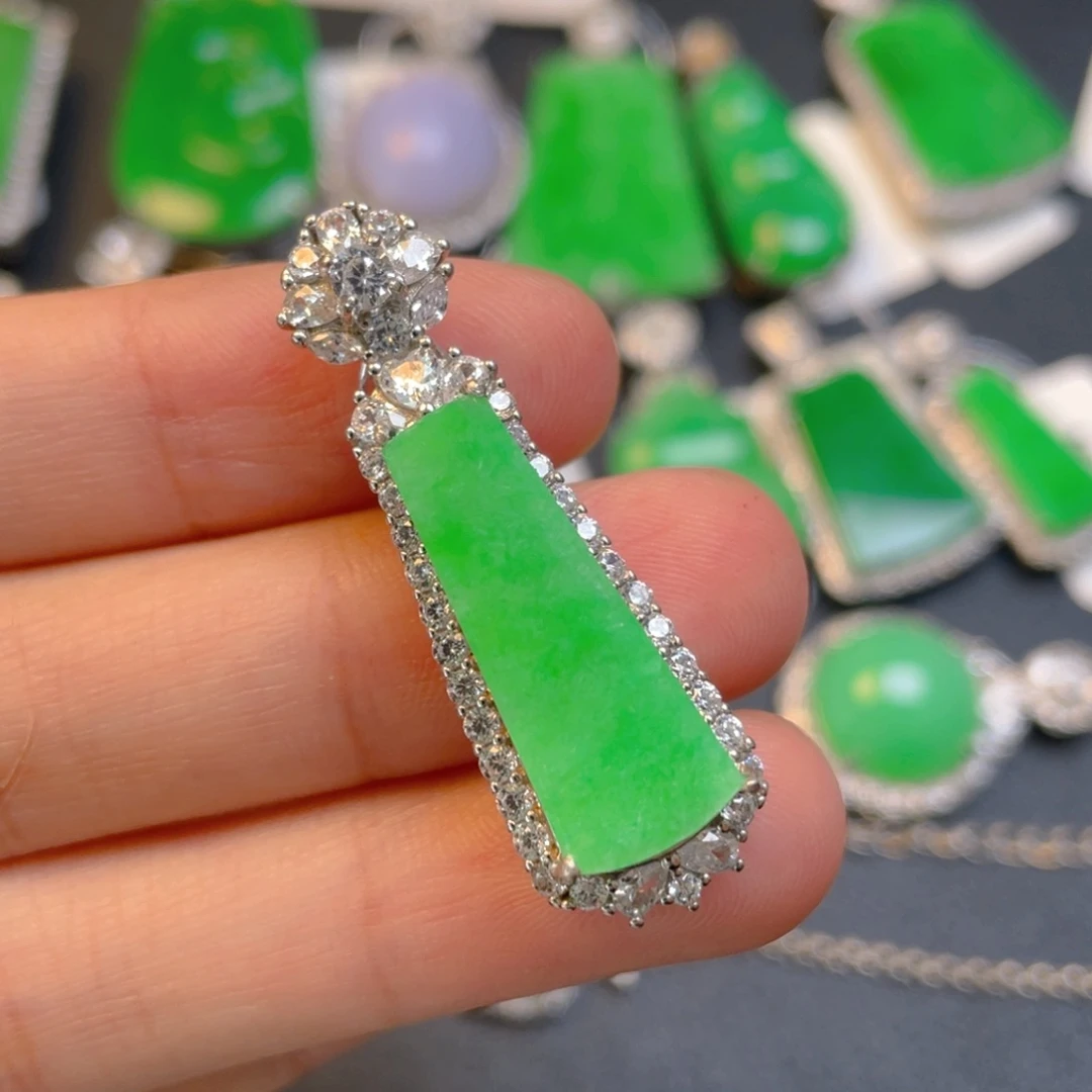 翡翠银S925镶嵌颈饰