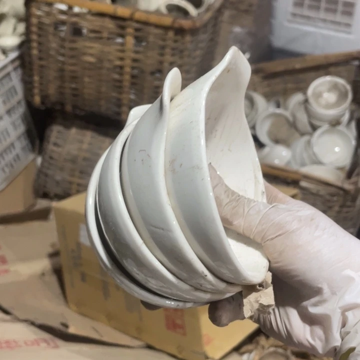 琉璃手工艺品陶瓷艺术摆件10.4