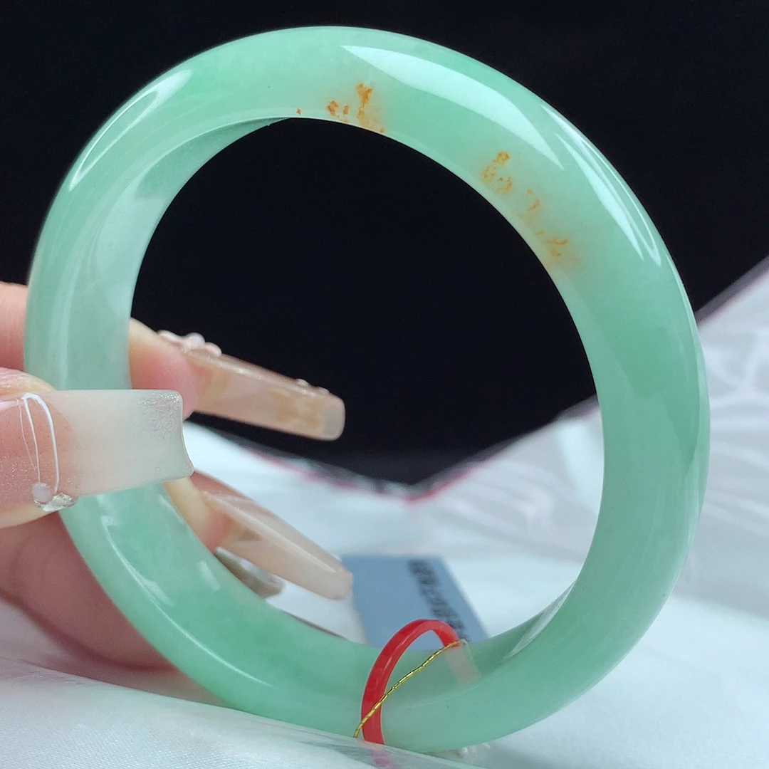 翡翠手镯未镶嵌54圈1372