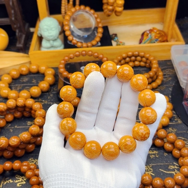 神***话手串桃核2条小金豆