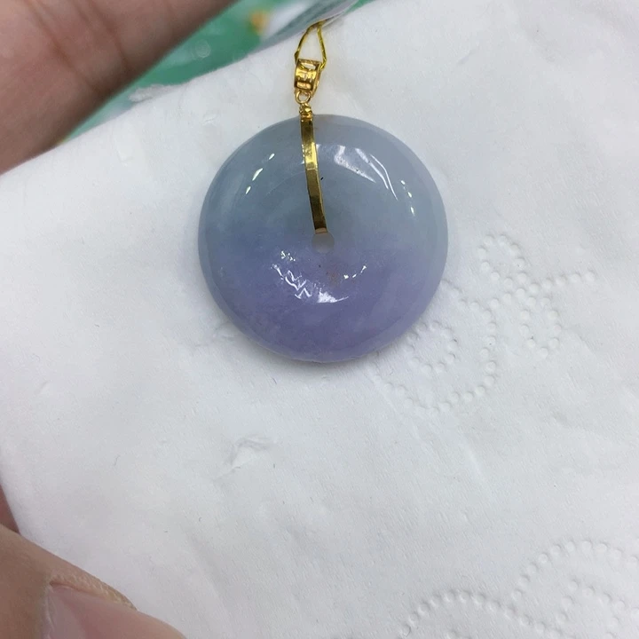 颈饰18K金镶嵌翡翠翡翠