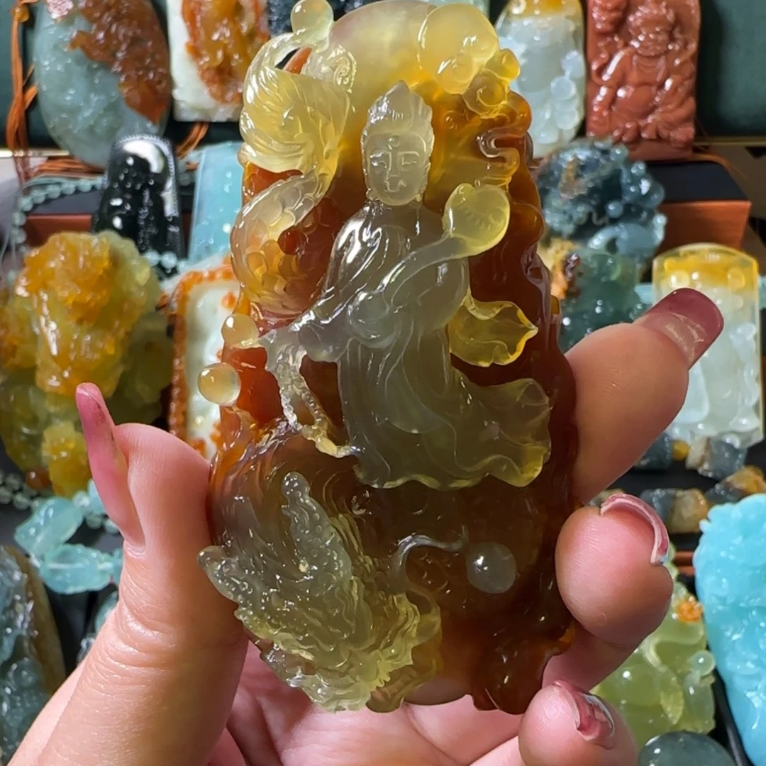 A***A岫玉未镶嵌颈饰观音