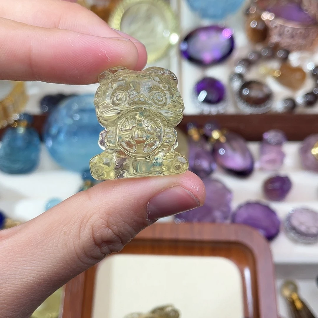 水晶颈饰未镶嵌董****阁天然水晶吊坠471