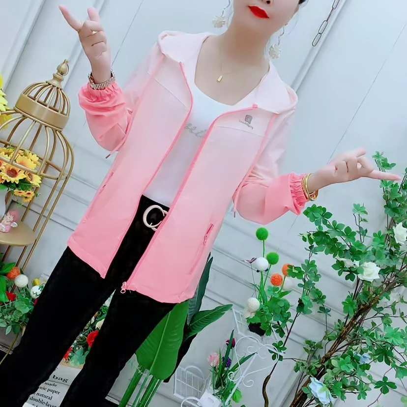 渐变色防晒衣女款夏季宽松透气开衫薄款外套2025新款时尚百搭上衣