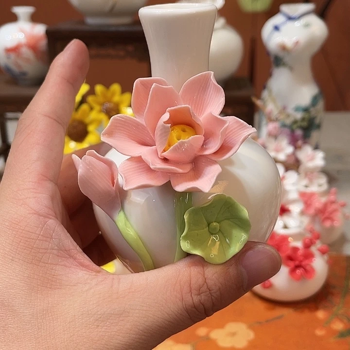 其他手工陶瓷精致摆件