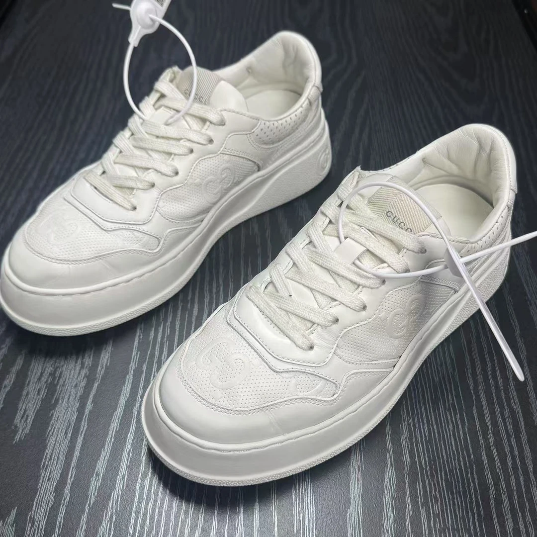 95新 GUCCI/古驰 男士时尚百搭纯白色经典饼干鞋40.5lb773