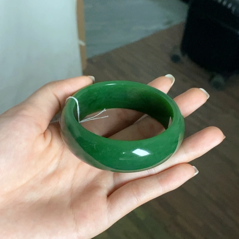 【闪购商品】未镶嵌手镯和田玉（碧玉）