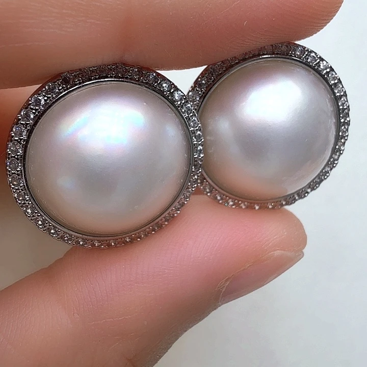 耳饰未镶嵌拼合珍珠（马贝珠）