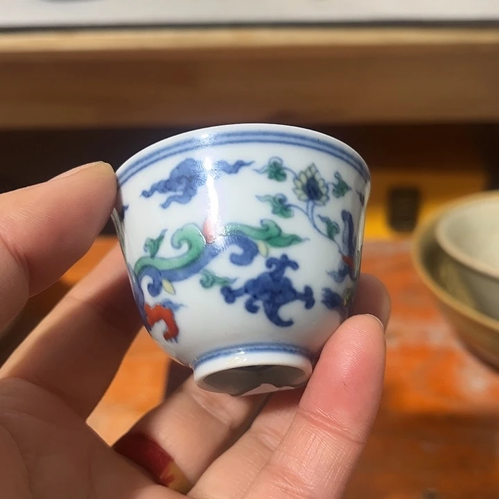 岁***。茶宠一个五彩的小杯子888