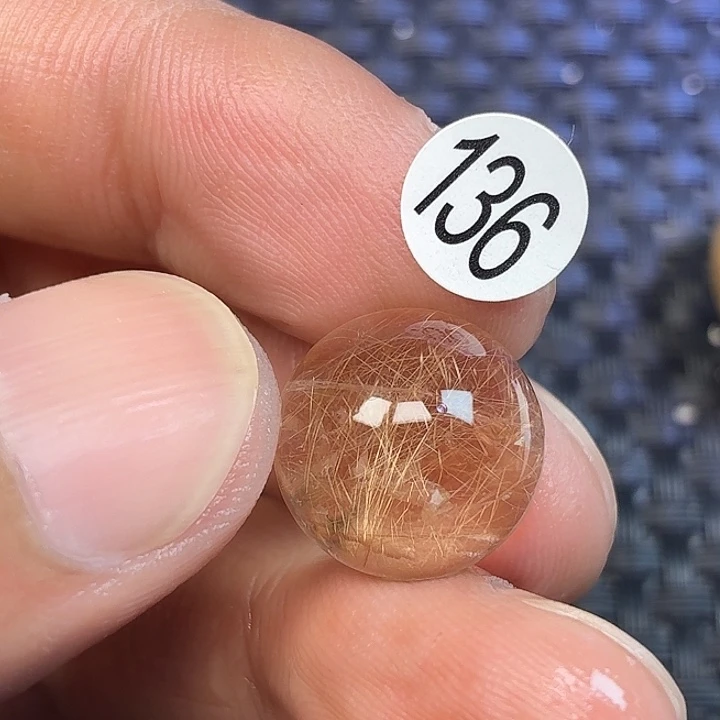 达***达未镶嵌吊坠(不含链)水晶