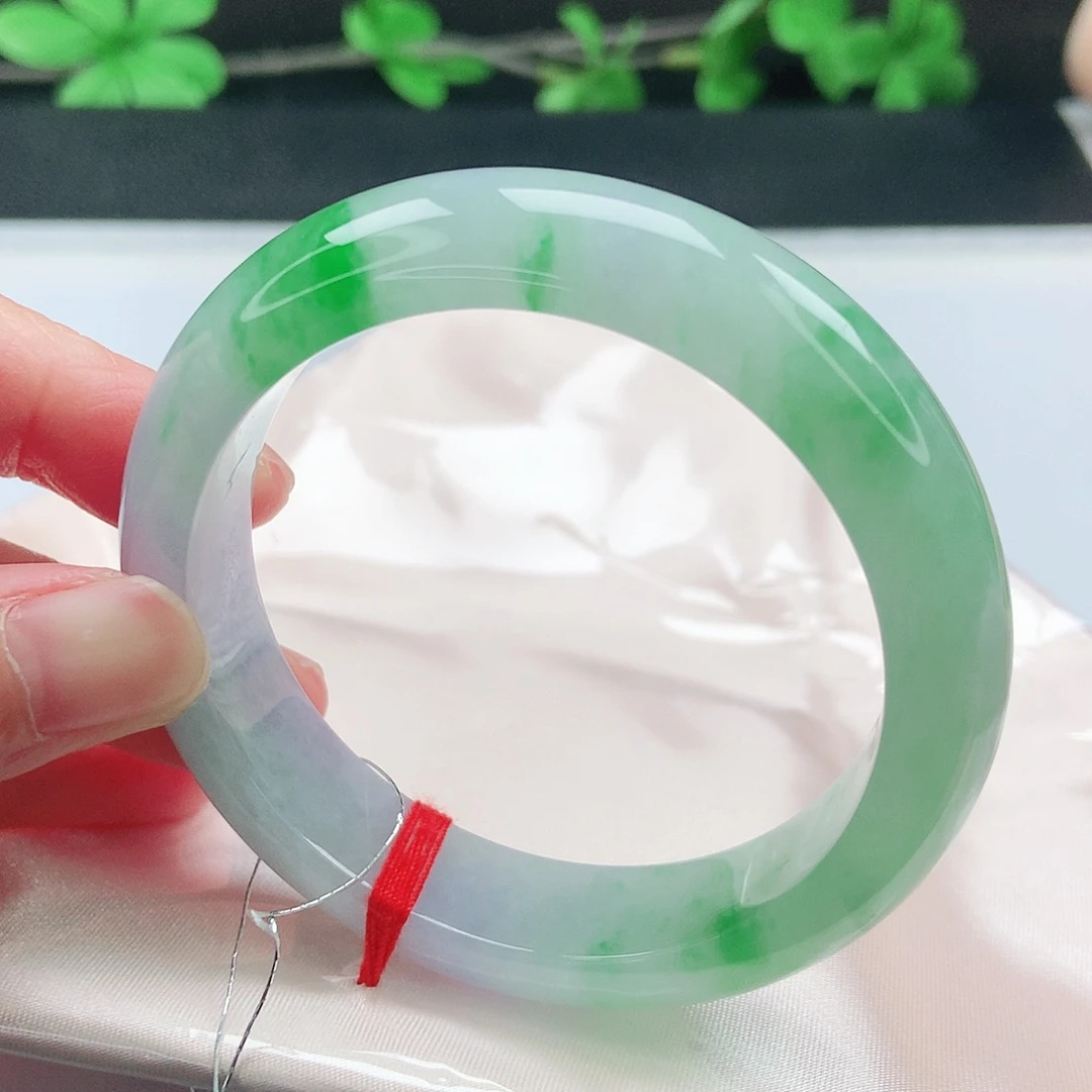 翡翠未镶嵌手镯55圈