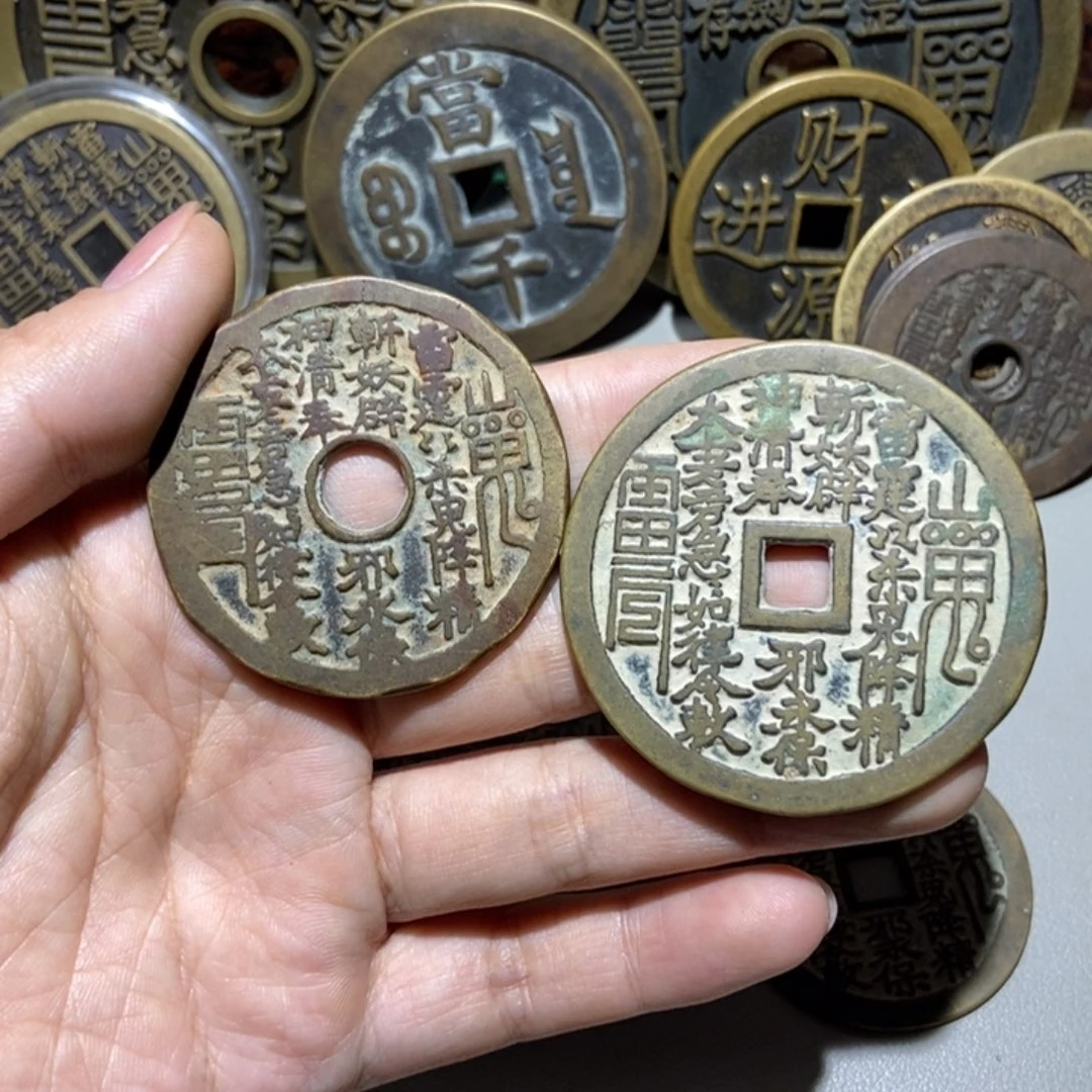 姜***卒铜翻砂铸造现代工艺品