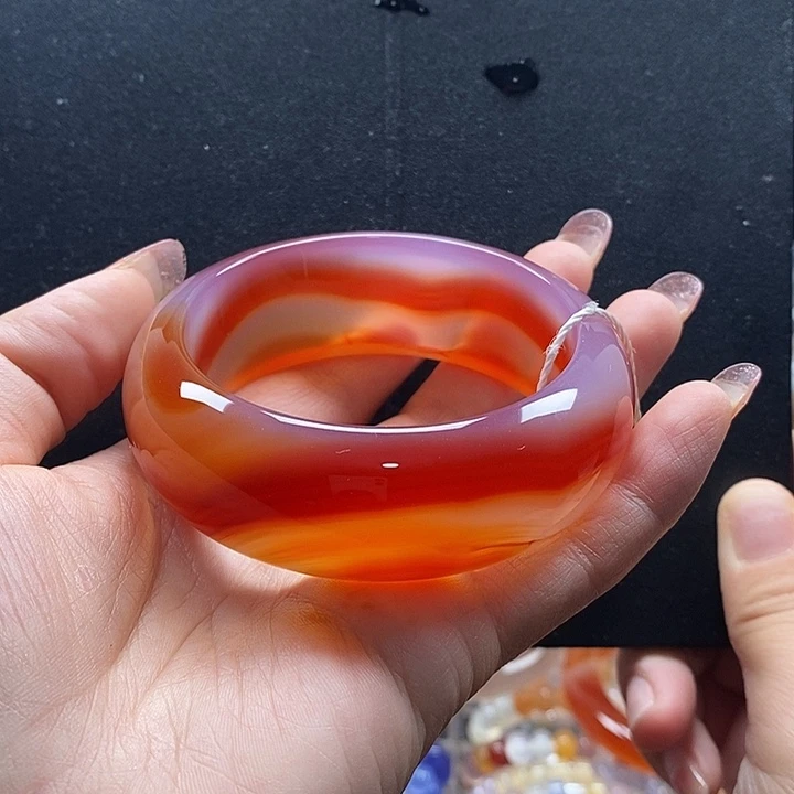 手镯玛瑙/玉髓未镶嵌60