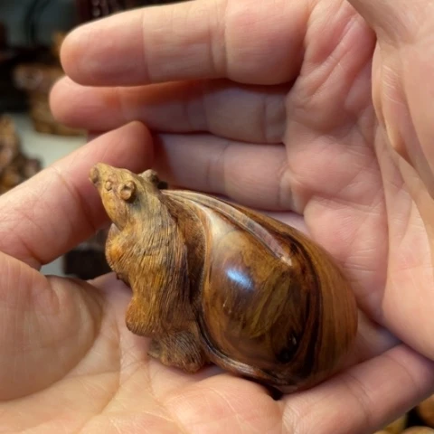 【闪购商品】黄花梨/降香黄檀把件………………..