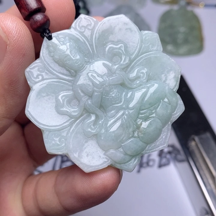 颈饰未镶嵌翡翠翡翠