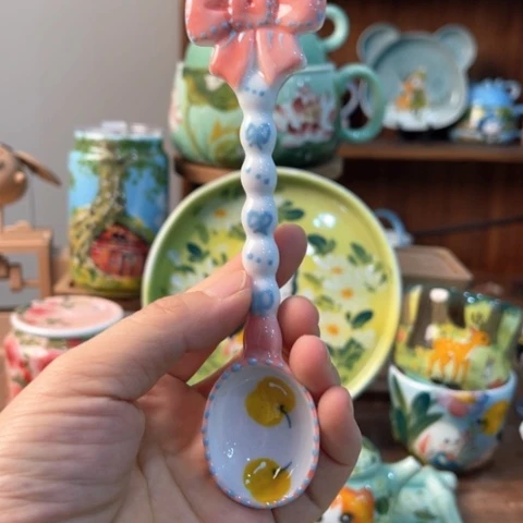 炉景德镇釉下手绘陶瓷