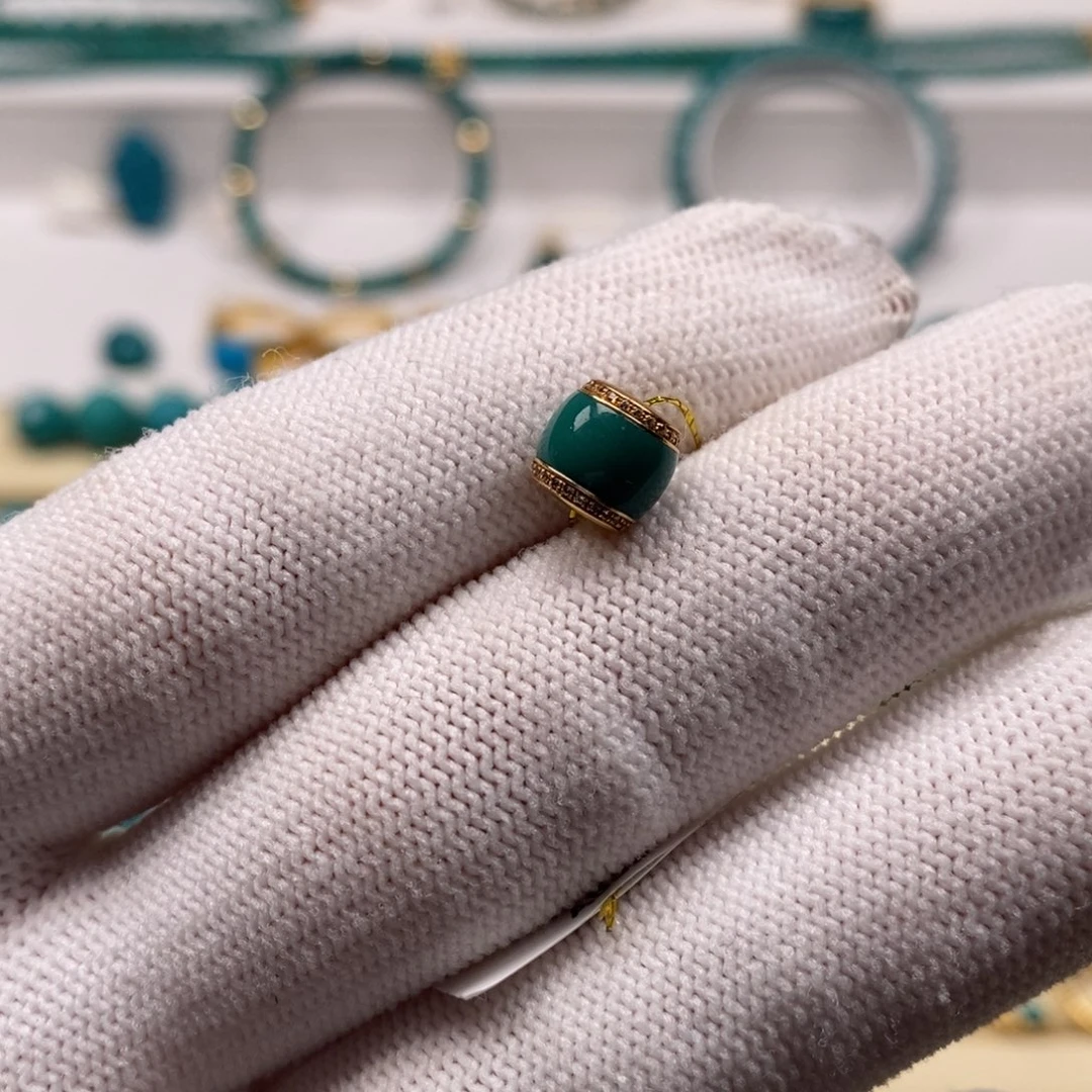绿松石18K金镶嵌珠宝奇石汉堡7.6mm