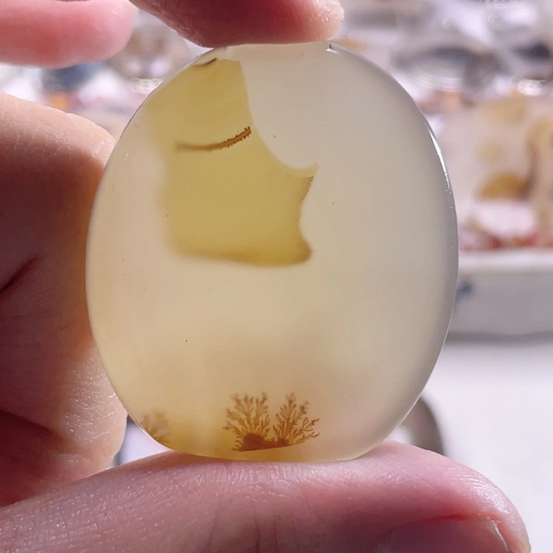 玛瑙/玉髓未镶嵌珠宝奇石