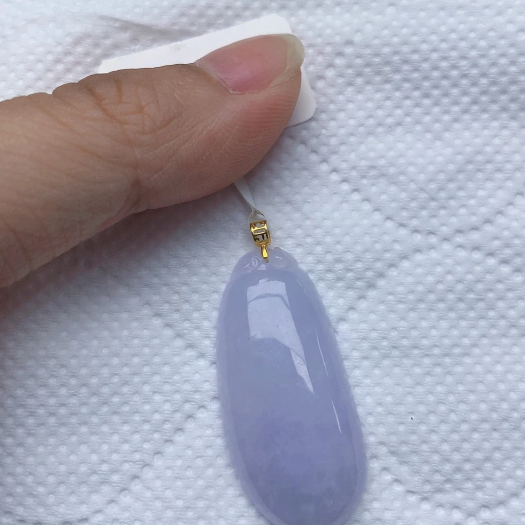 翡翠18K金镶嵌颈饰福瓜