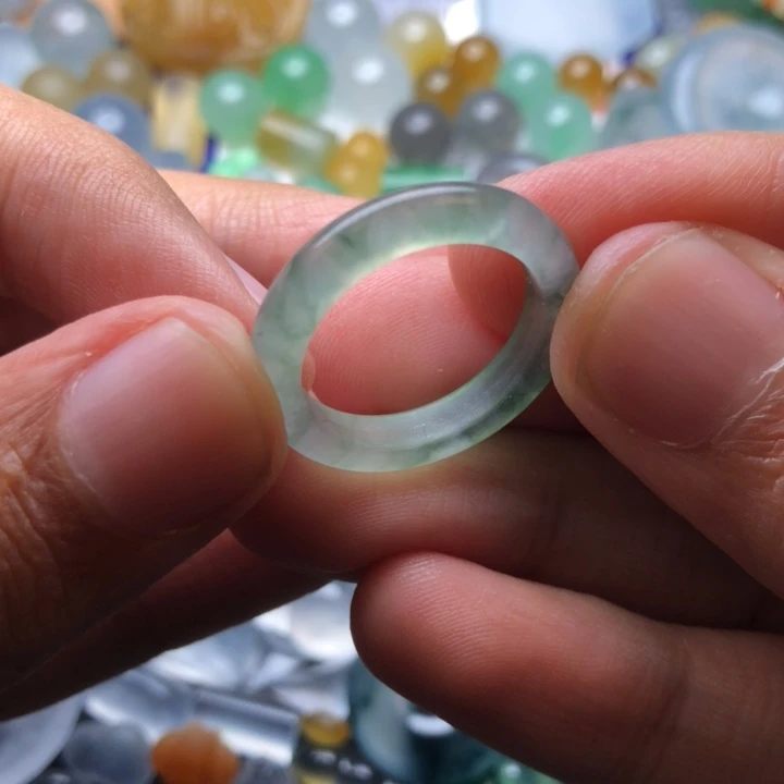 未镶嵌定制翡翠挂件