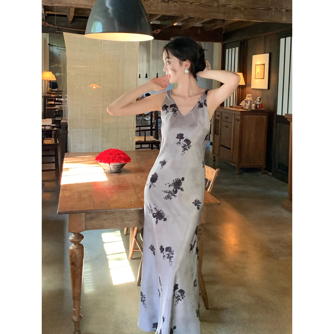 SYT高贵清冷 定制花朵连衣裙女神秘气质前后V领无袖性感修身长裙