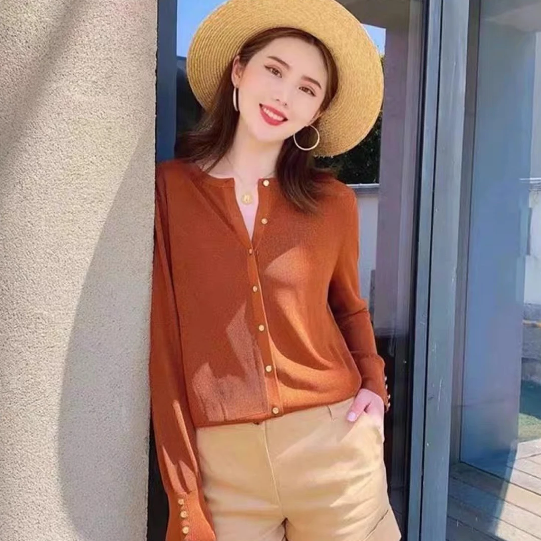 【官方正品】秋季新款圆领长袖针织衫单排扣纯色开衫5499093