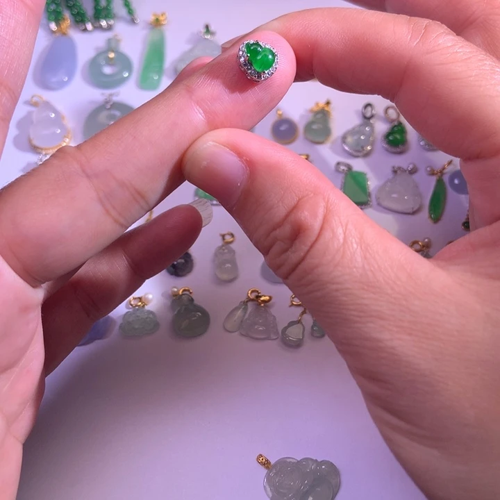 翡翠银S925镶嵌颈饰