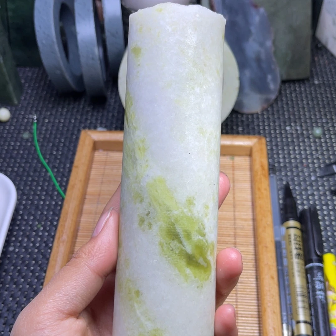 未镶嵌和田玉珠宝半成品