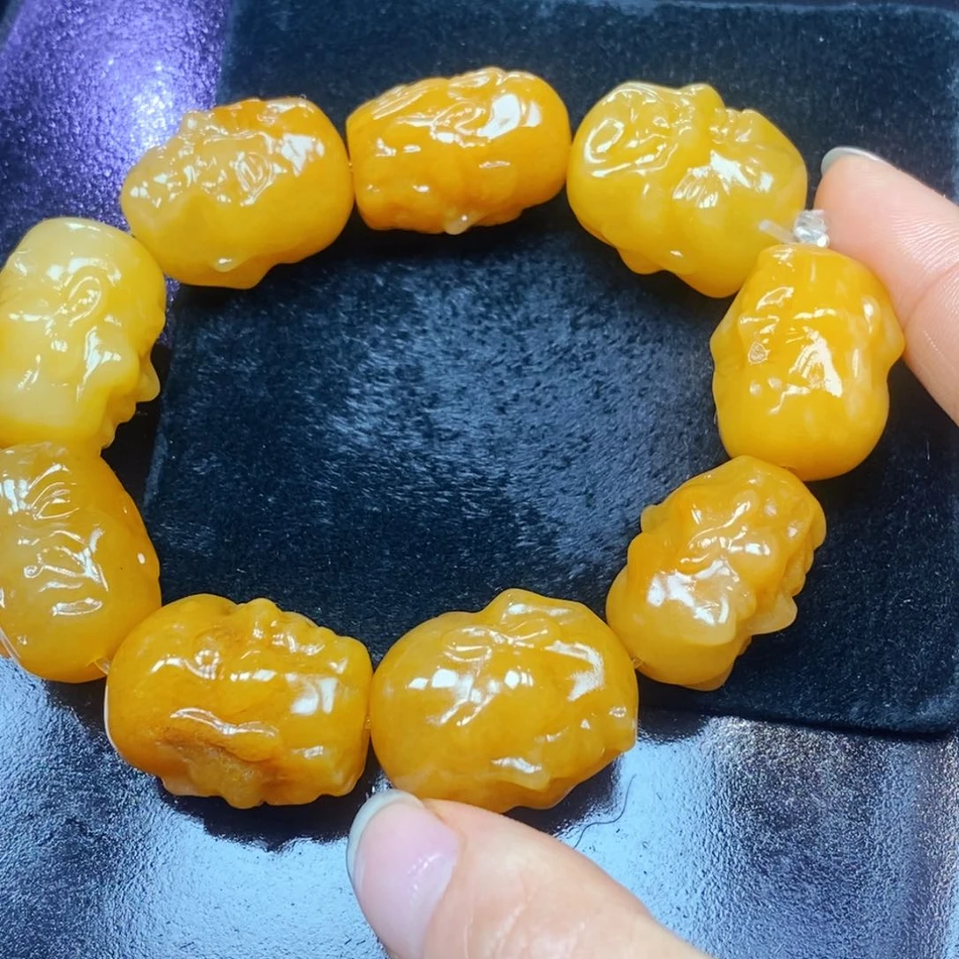 颈饰未镶嵌石英岩玉