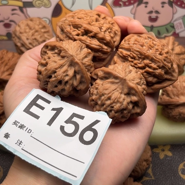 子***i把件文玩核桃156秦闷虎头王