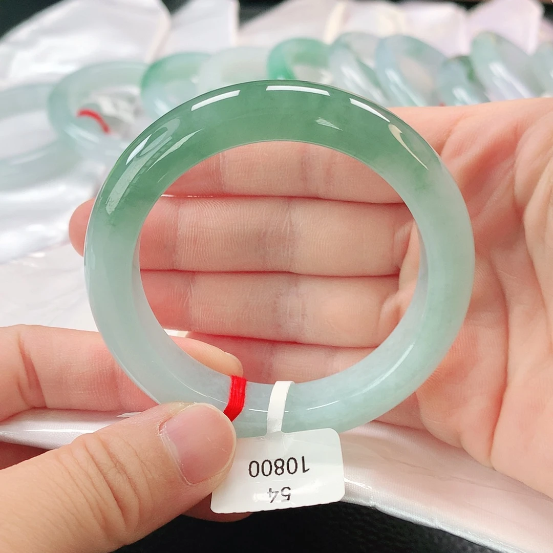 未镶嵌手镯翡翠缅甸A货翡翠手镯