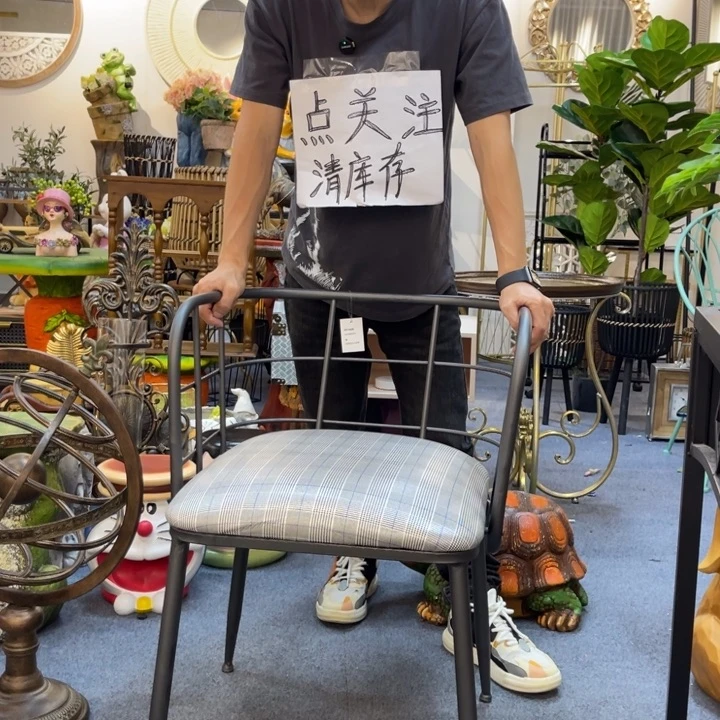 摆件哈哈哈哈哈哈哈哈