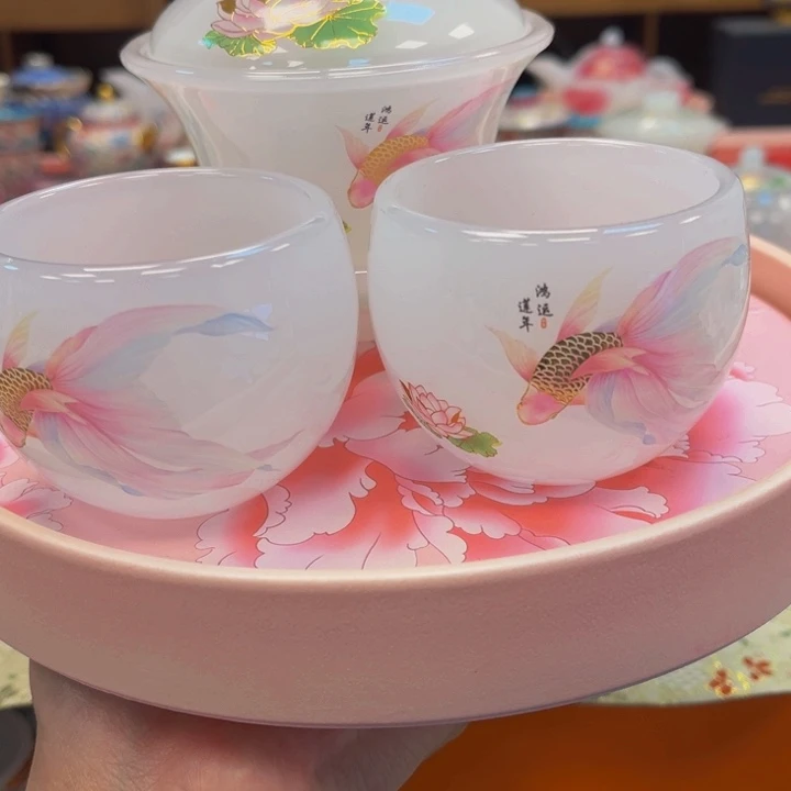 茶杯段泥花花绿绿咯啦咯哦哦哦哦哦哦哦哦哦