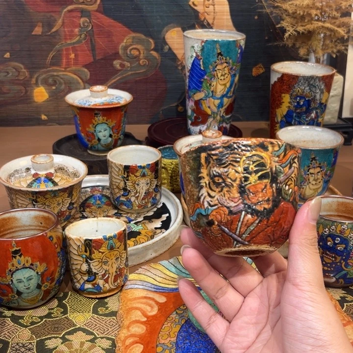 手工手绘钟馗茶杯