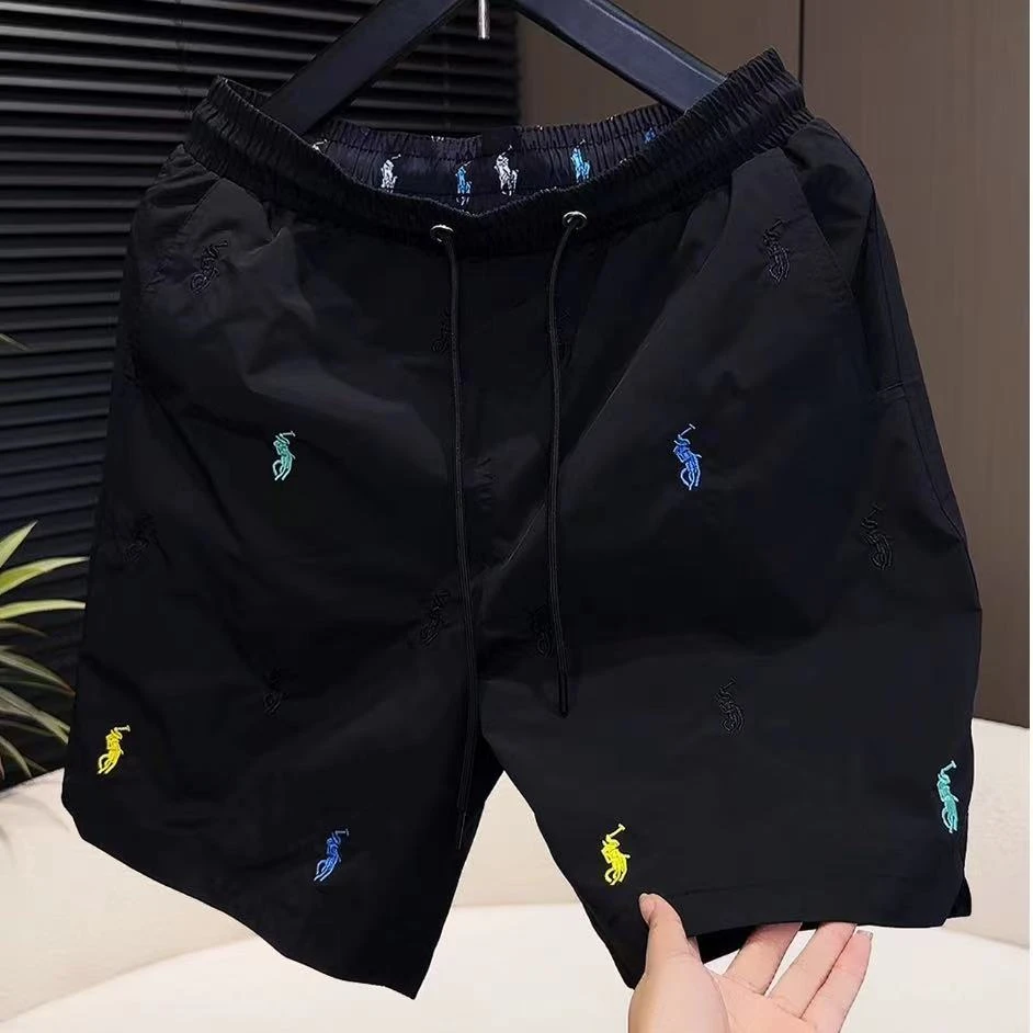 战马刺绣标薄款透气时尚休闲短裤5599