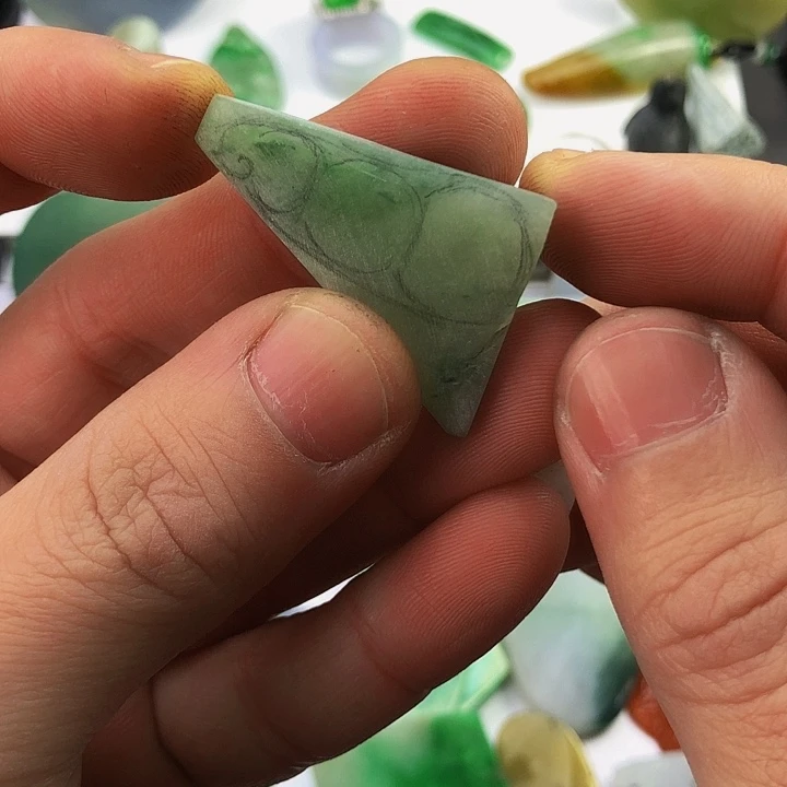 定制翡翠未镶嵌包工