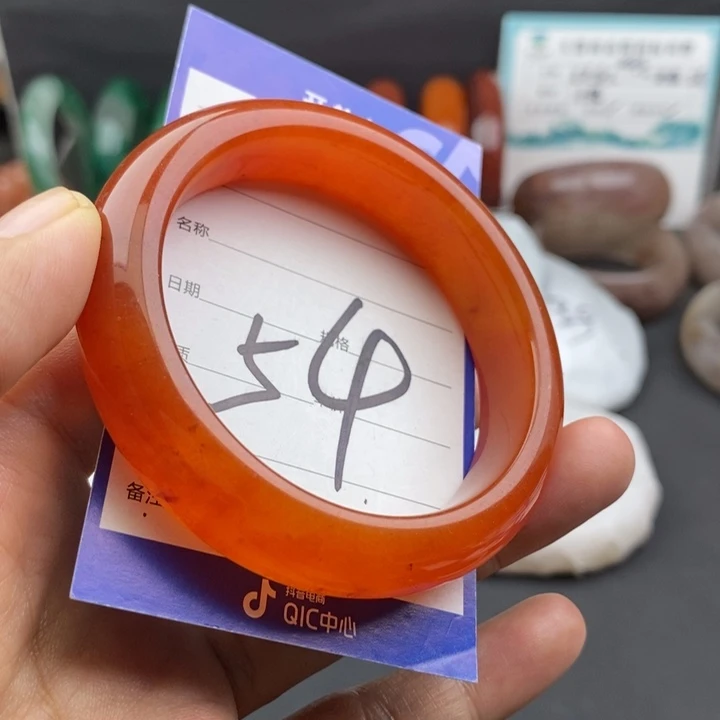 未镶嵌手镯石英质玉
