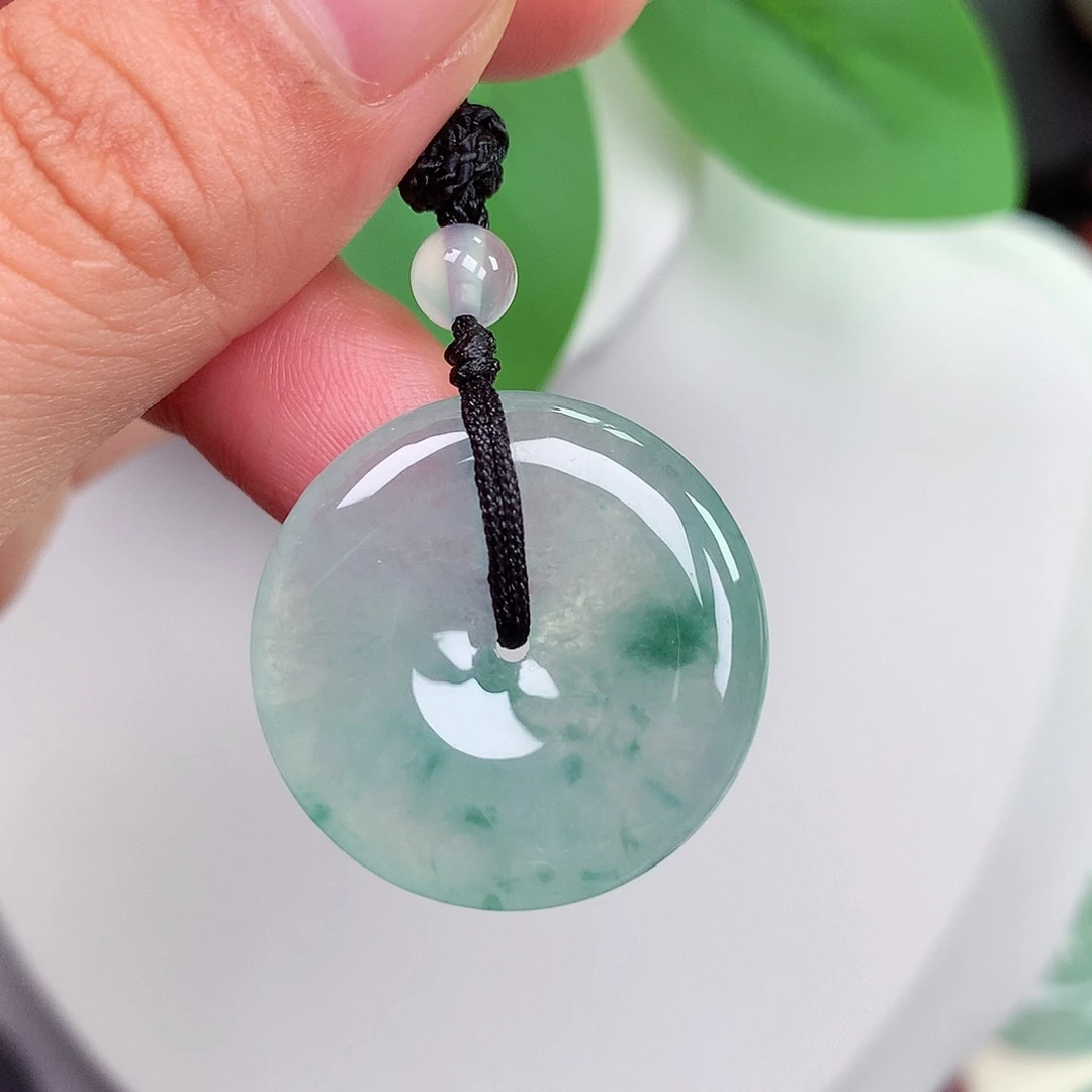 颈饰未镶嵌翡翠平安扣 24.8x4.8mm