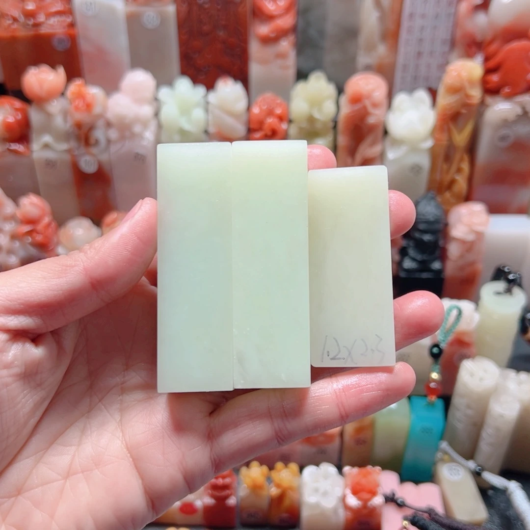 卢***歌器皿大糖手工篆刻