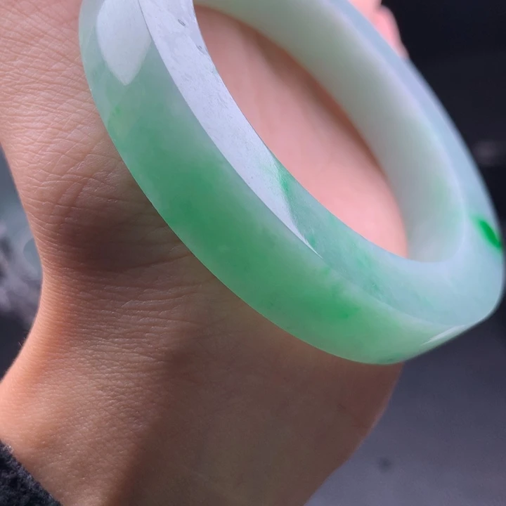 未镶嵌翡翠定制翡翠