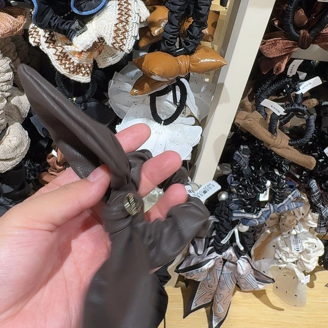 非金属无棕色蝴蝶结