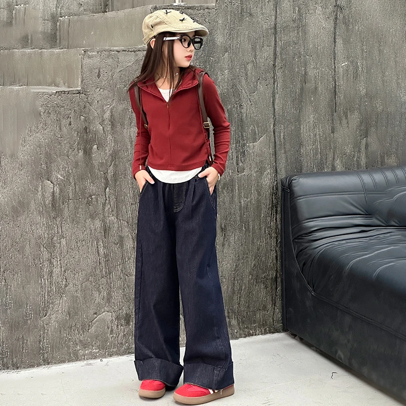 女童春装洋气套装2025新款小女孩韩范上衣休闲牛仔裤儿童装两件套