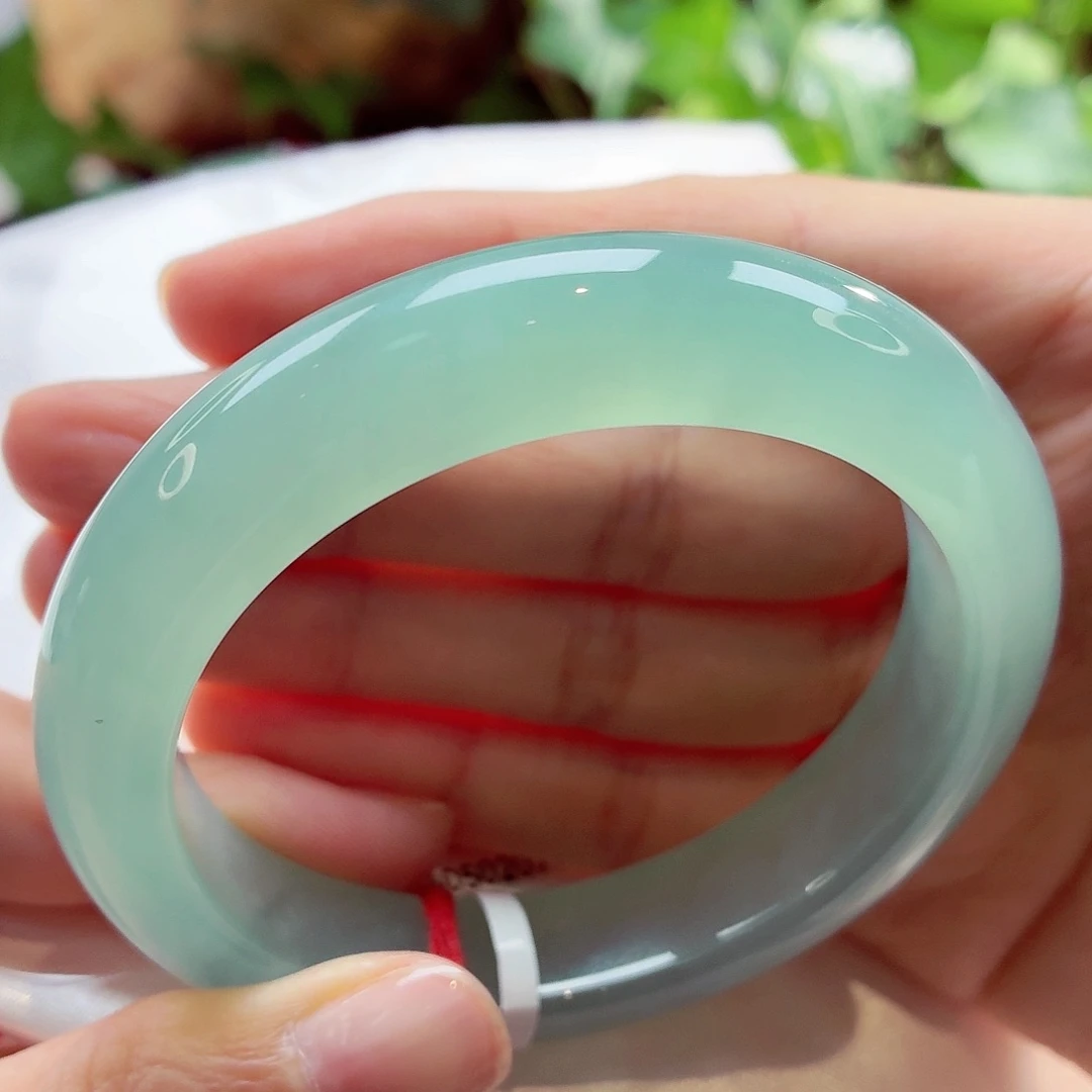 翡翠未镶嵌手镯冰蓝15