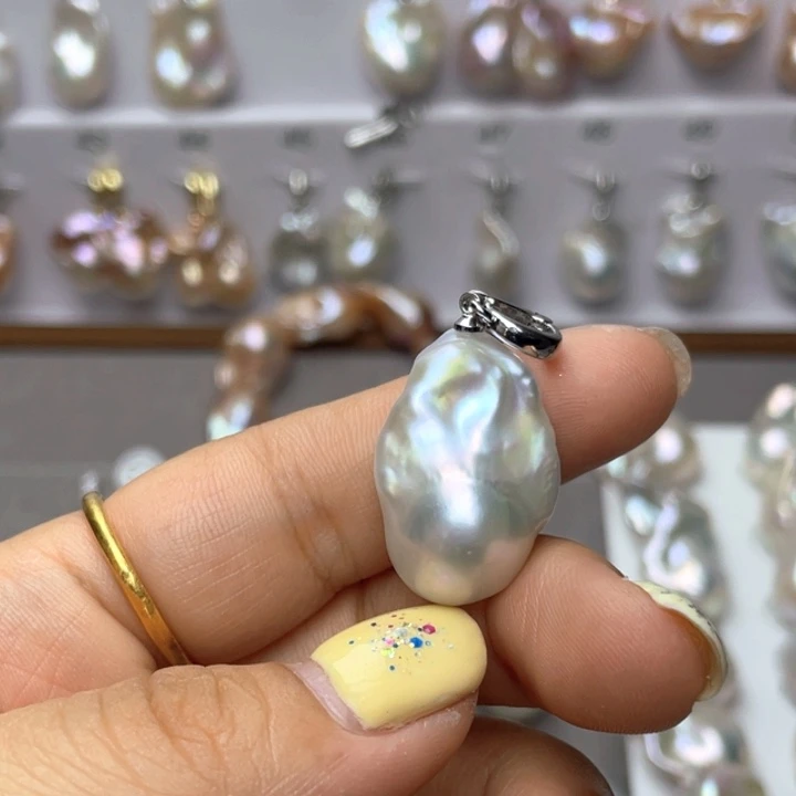 颈饰合金淡水珍珠