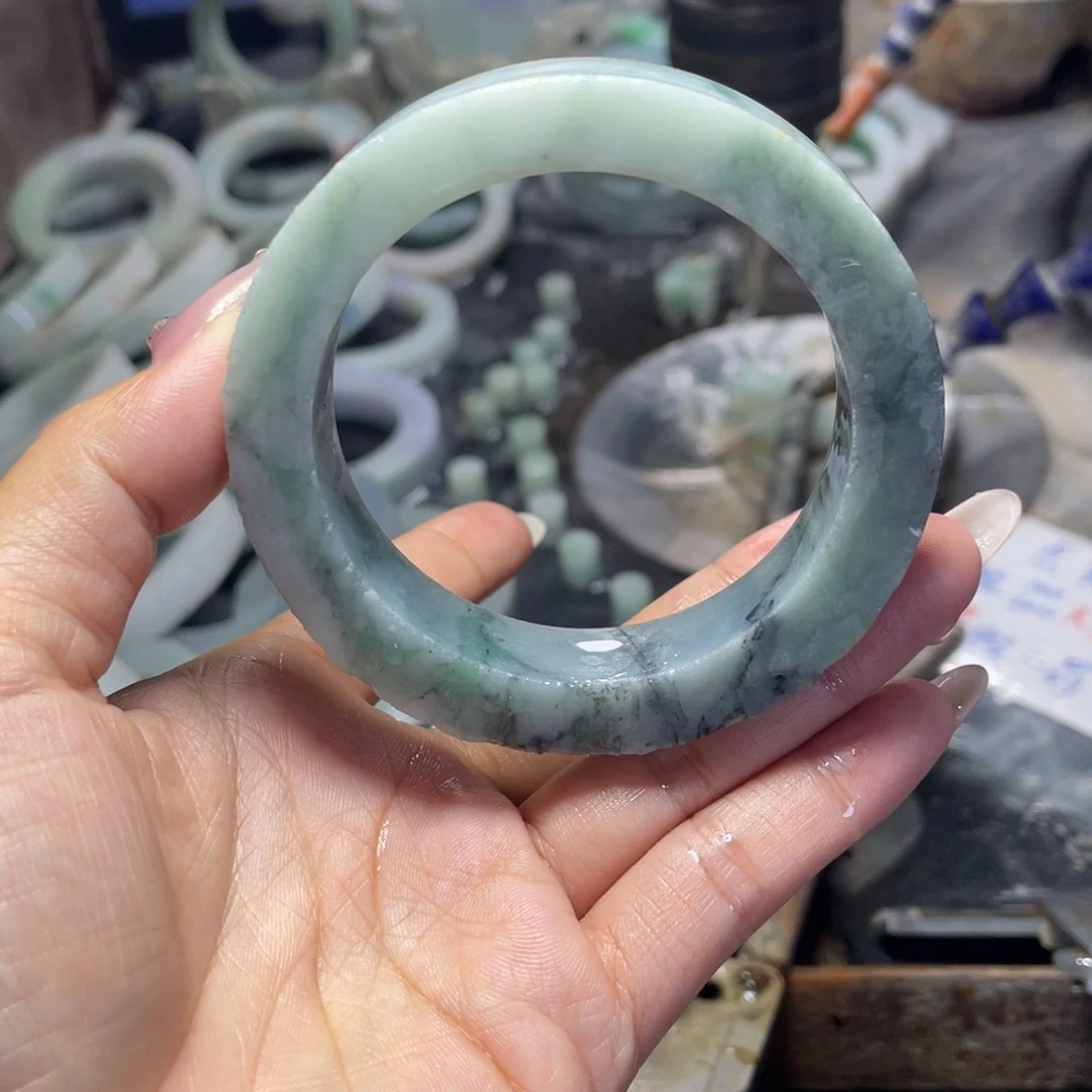 未镶嵌定制翡翠生*诚