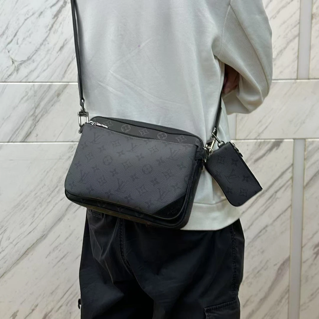 95新 LouisVuitton/路易威登 老花黑武士三合一包/云海优选/68839
